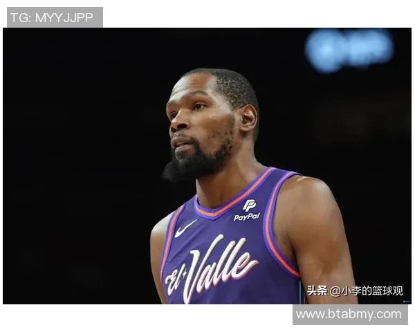 小贾紧跟杜兰特步伐主动调整训练日程彰显拼搏精神 小贾紧跟杜兰特步伐主动调整训练日程彰显拼搏精神