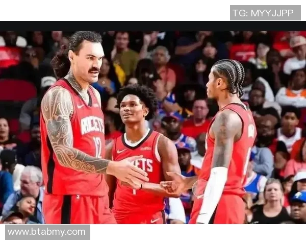 火箭明日客场挑战灰熊,小贾巴里·史密斯和亚当斯出战成疑 火箭明日客场挑战灰熊,小贾巴里·史密斯和亚当斯出战成疑